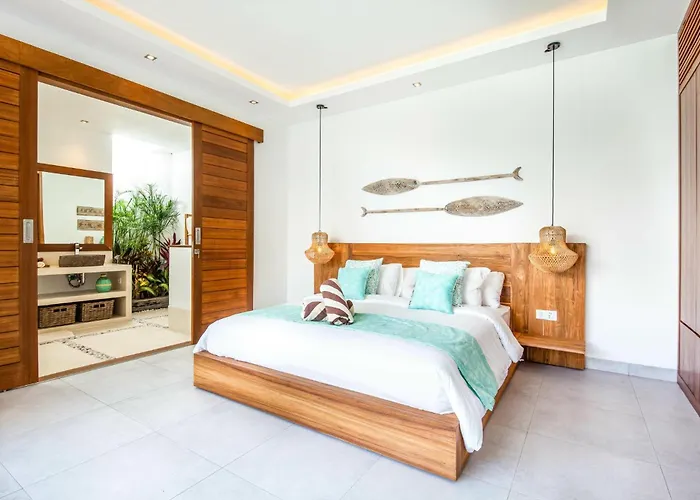 Canggu 400m To Beach Escape 4br Designer Villa *