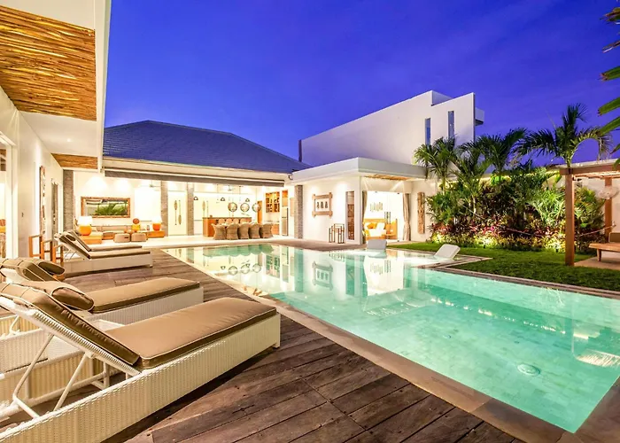 Canggu 400m To Beach Escape 4br Designer Villa *