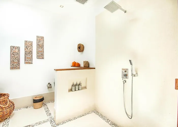 Canggu 400m To Beach Escape 4br Designer Villa Villa Canggu