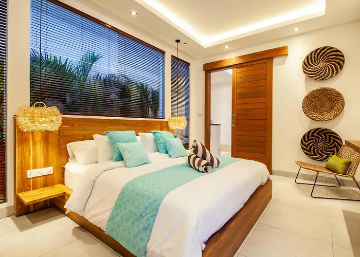 Canggu 400m To Beach Escape 4br Designer Villa *