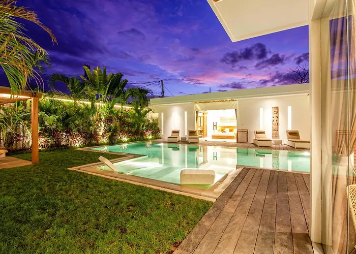 Villa Canggu 400m To Beach Escape 4br Designer Villa Canggu