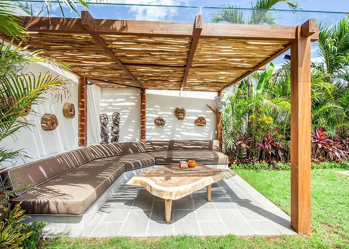 Canggu 400m To Beach Escape 4br Designer Villa Canggu